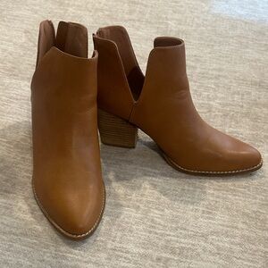 BEAST FASHION Brown Ankle Booties